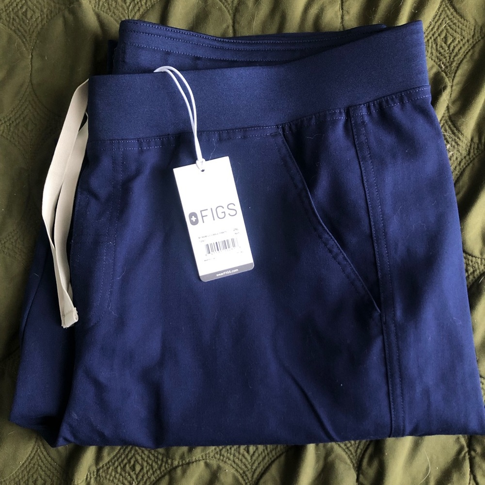 Figs Mens Scrub Pants: Axil Cargo, Size XXL, Navy
